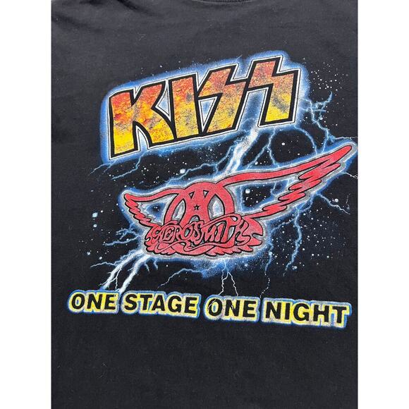Vintage RARE KISS Aerosmith One Stage One Night Rock & Roll Tour Band Tee - L - Picture 2 of 6